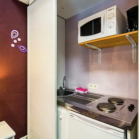 Les Rouges Gorges Apartment *